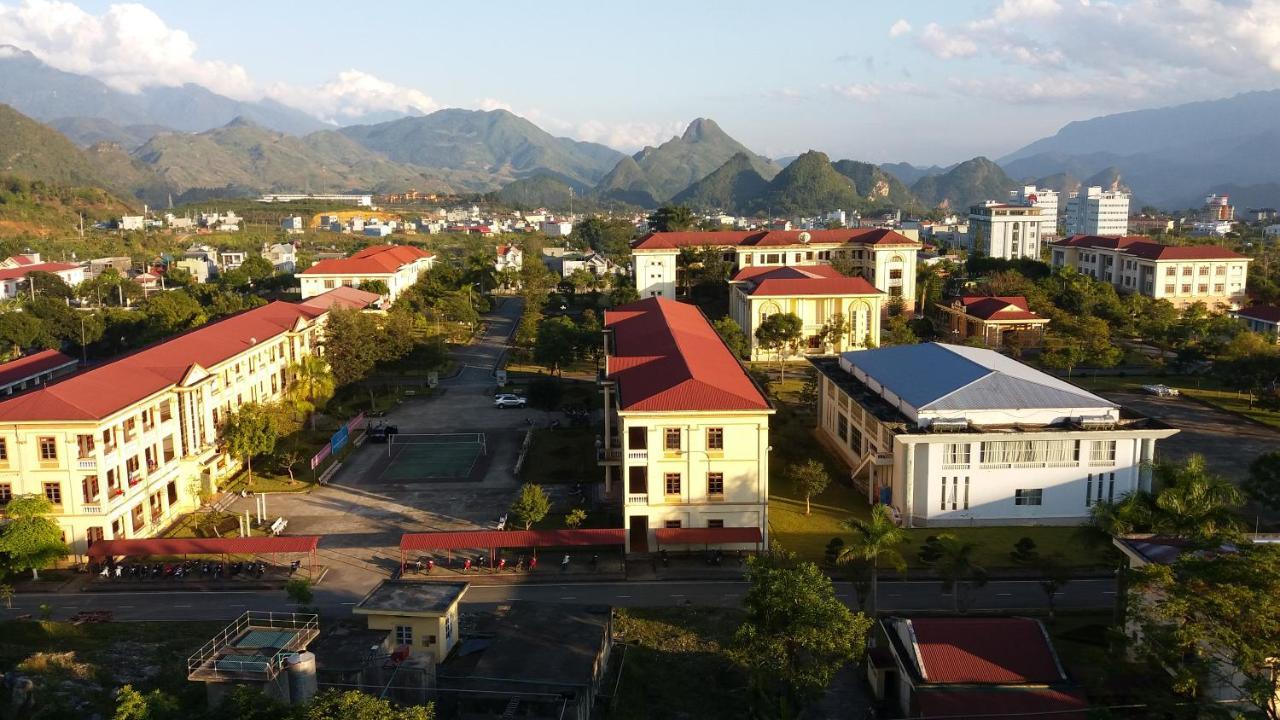 Minh Son Hotel Ta Lan Than Εξωτερικό φωτογραφία